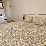 Richi & App Apartman Funtana