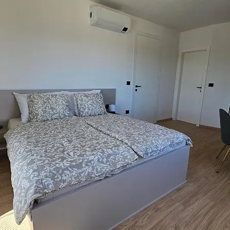 Richi & App Apartment