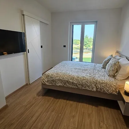 Richi & App Apartment