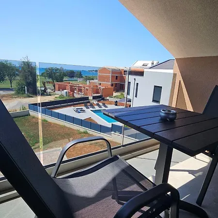 Richi & App Apartment